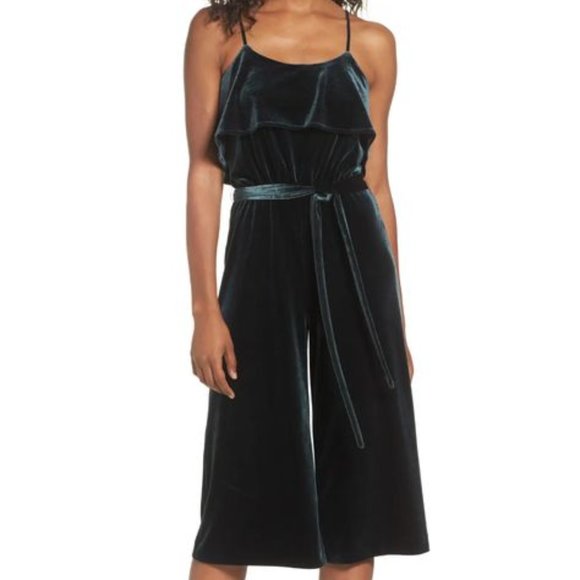ALI & JAY Pants - Ali & Jay Hustle Culotte Velvet Jumpsuit Green Sz S
